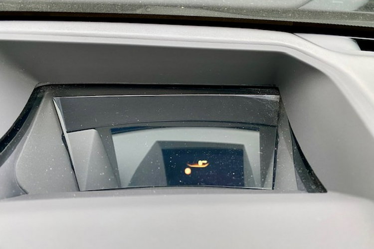 BMW 750 SALON PL / X-Drive / VOLL / 400 KM / M PAKIET / HEAD UP zdjęcie 16