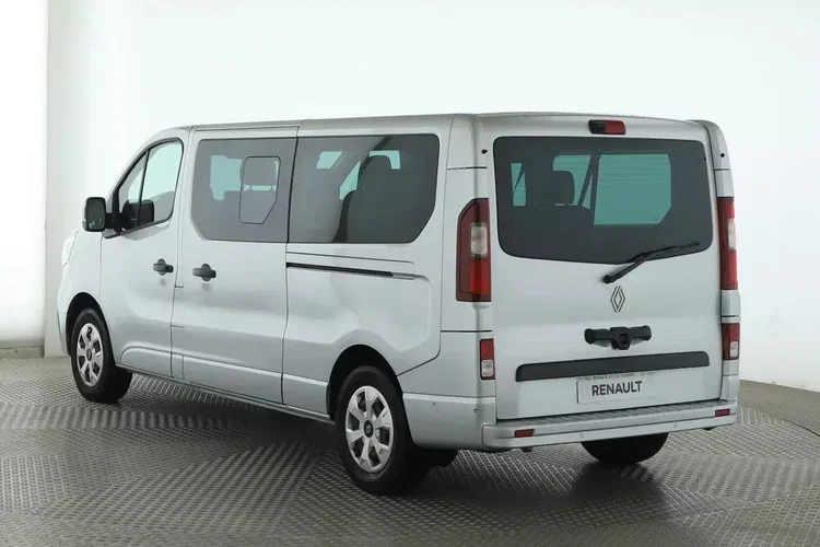 Renault trafic zdjęcie 2