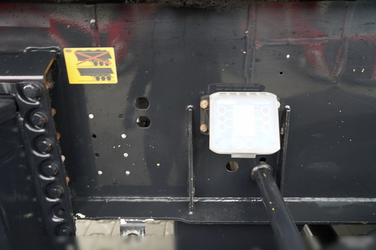 Schmitz MEILLER KIPPER  WYWROTKA 26 m3 / STALOWA / RYNNA WANNA HP / MAŁO UŻYWANA / OŚ PODNOSZONA / SAF  zdjęcie 15