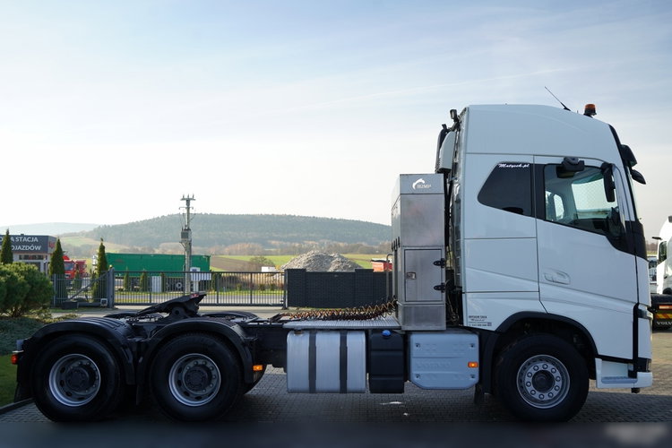 Volvo FH 16 / 660 / 6x4 / DMC: 180.000 KG / RETARDER / EURO 6 / KLIMA POSTOJOWA zdjęcie 9