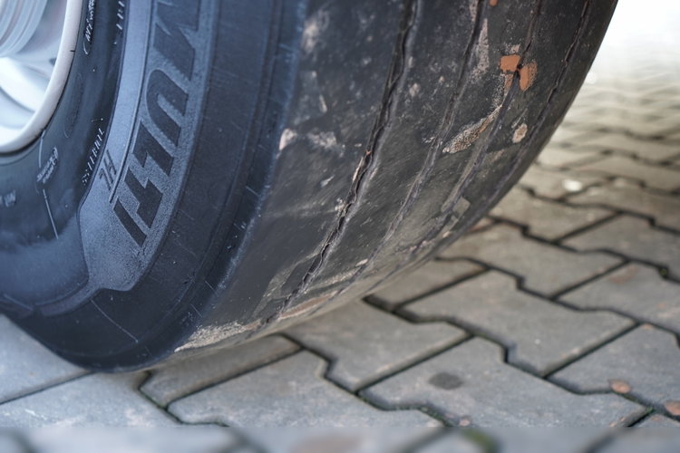 Volvo FH 16 / 660 / 6x4 / DMC: 180.000 KG / RETARDER / EURO 6 / KLIMA POSTOJOWA zdjęcie 27