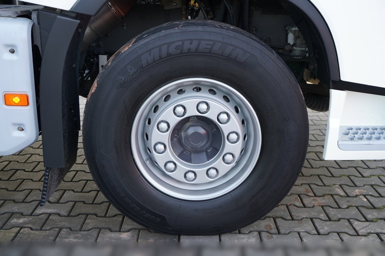 Volvo FH 16 / 660 / 6x4 / DMC: 180.000 KG / RETARDER / EURO 6 / KLIMA POSTOJOWA zdjęcie 28