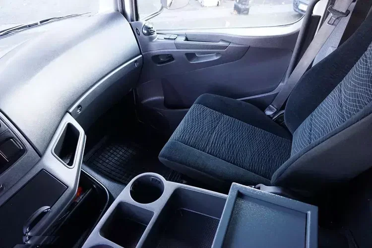 Mercedes ATEGO / 1223 / ACC / EURO 6 / CHŁODNIA + WINDA / MULTITEMPERATURA zdjęcie 22