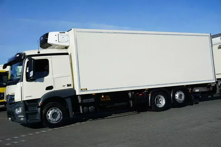 Mercedes ACTROS / 2540 / ACC / E 6 / ZESTAW PRZEJAZDOWY / CHŁODNIA + WINDA / 38 PALET zdjęcie 26