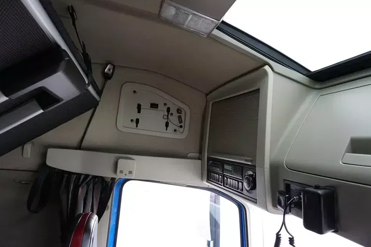 Volvo FH / 500 / E 6 / ACC / 6 X 4 / I - COOL / OŚ PODNOSZONA zdjęcie 33