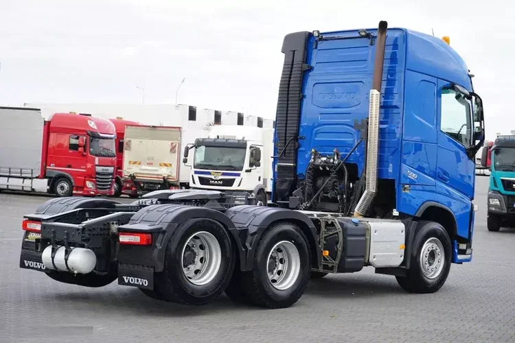 Volvo FH / 500 / E 6 / ACC / 6 X 4 / I - COOL / OŚ PODNOSZONA zdjęcie 6