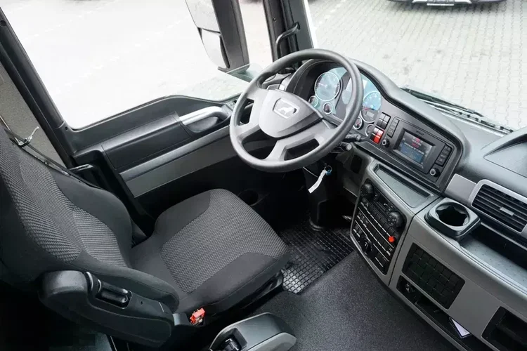 MAN TGS / 26.360 / EURO 6 / CHŁODNIA + WINDA / 23 PALETY zdjęcie 13