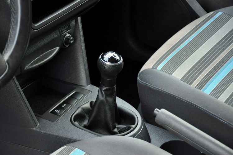 Volkswagen Caddy 1.6MPI(102KM)+LPG Lift Klimatronik Parktronik I Właściciel ASO VW zdjęcie 34