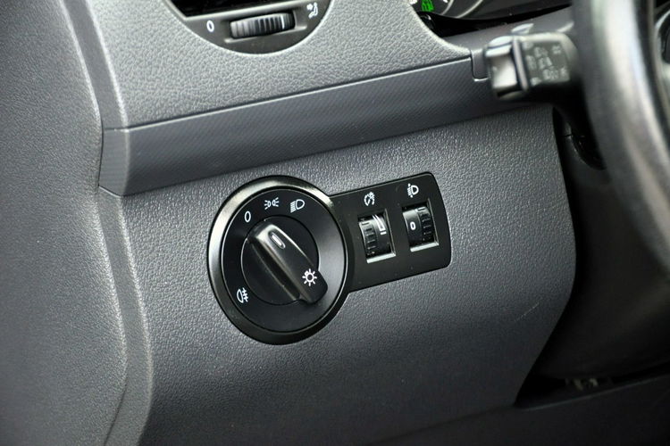 Volkswagen Caddy 1.6MPI(102KM)+LPG Lift Klimatronik Parktronik I Właściciel ASO VW zdjęcie 36