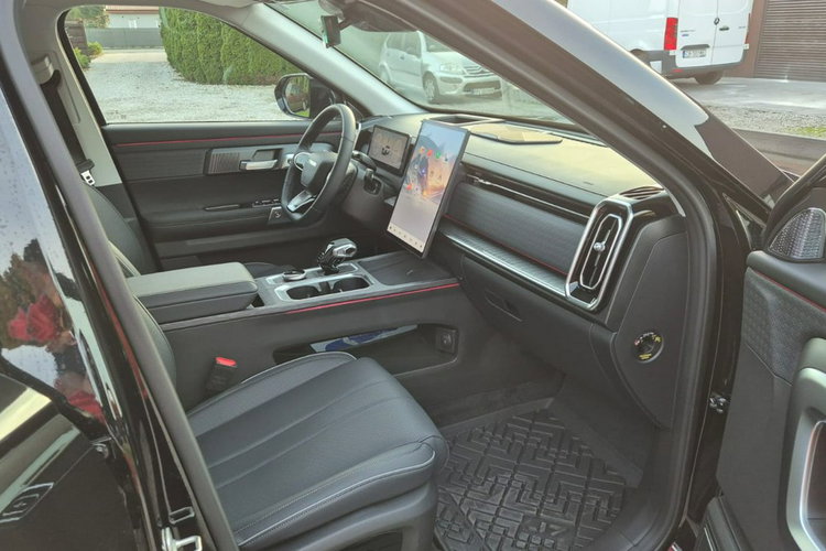 JAECOO 7 Salon PL Napęd 4x4 2.400 km Fa.VAT 23% zdjęcie 15