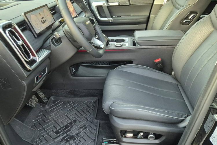 JAECOO 7 Salon PL Napęd 4x4 2.400 km Fa.VAT 23% zdjęcie 16