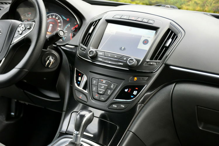 Opel Insignia 2.0CDTI(163KM) Lift Xenon Led Navi Kamera Virtual Welur F1 Alu19"ASO zdjęcie 26