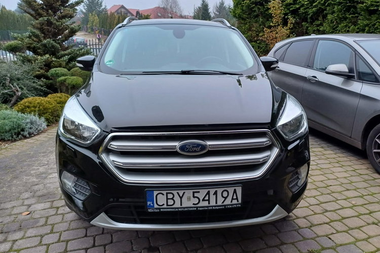 Ford Kuga zadbany, niewielki przebieg zdjęcie 2