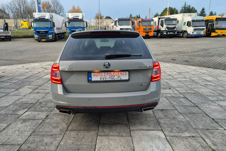 Octavia Skoda Octavia 2.0 TDI RS DSG / NOWY SERWIS zdjęcie 10