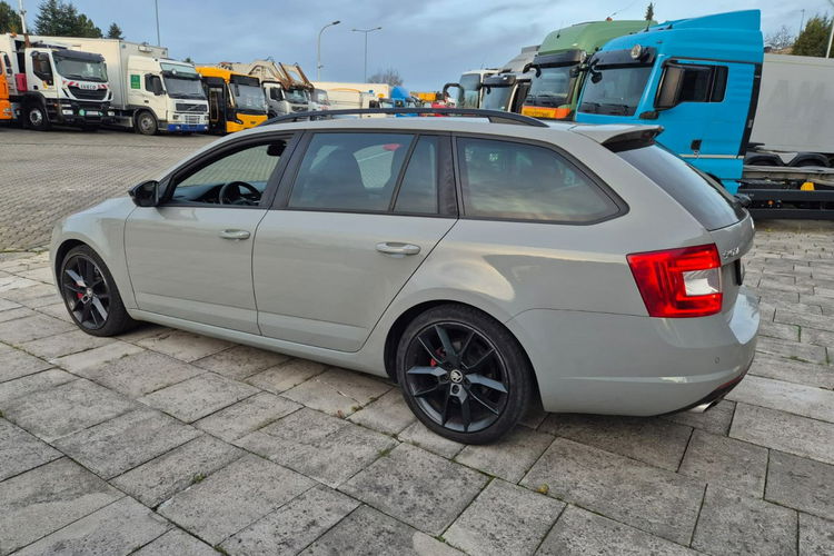 Octavia Skoda Octavia 2.0 TDI RS DSG / NOWY SERWIS zdjęcie 12