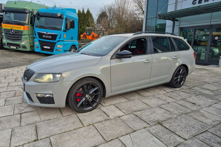 Octavia Skoda Octavia 2.0 TDI RS DSG / NOWY SERWIS zdjęcie 13
