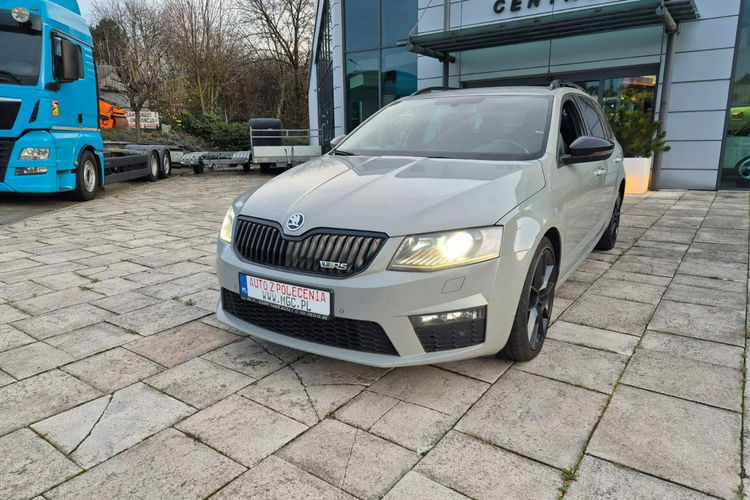 Octavia Skoda Octavia 2.0 TDI RS DSG / NOWY SERWIS zdjęcie 2