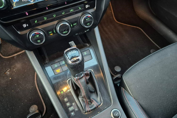 Octavia Skoda Octavia 2.0 TDI RS DSG / NOWY SERWIS zdjęcie 29