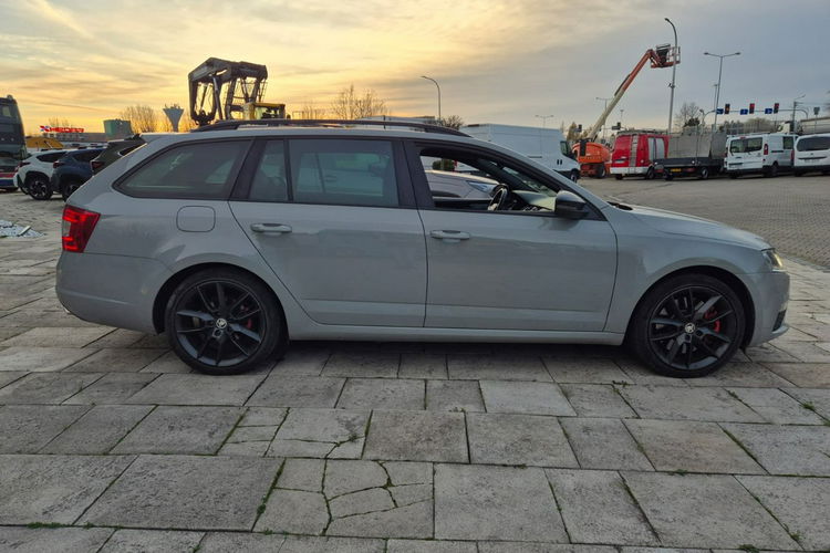 Octavia Skoda Octavia 2.0 TDI RS DSG / NOWY SERWIS zdjęcie 7