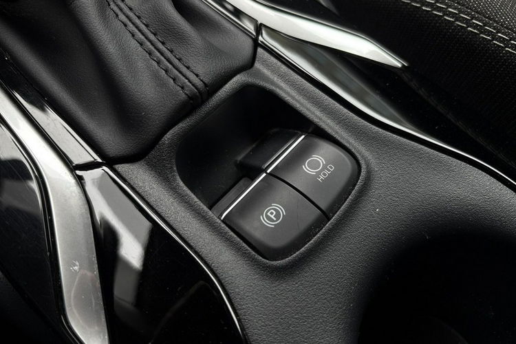 Toyota Corolla 1.8 Hybrid COMFORT TECH, salon Polska, gwarancja, FV23% zdjęcie 13