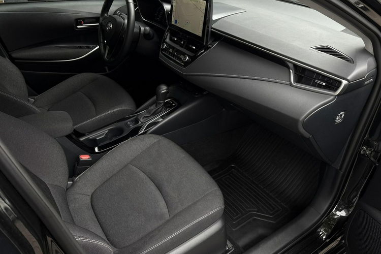 Toyota Corolla 1.8 Hybrid COMFORT TECH, salon Polska, gwarancja, FV23% zdjęcie 27