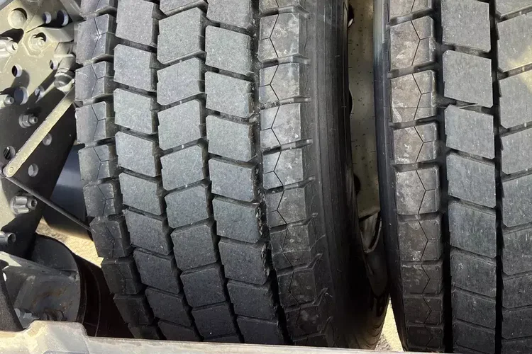 Mercedes ACTROS L MP5 zdjęcie 23