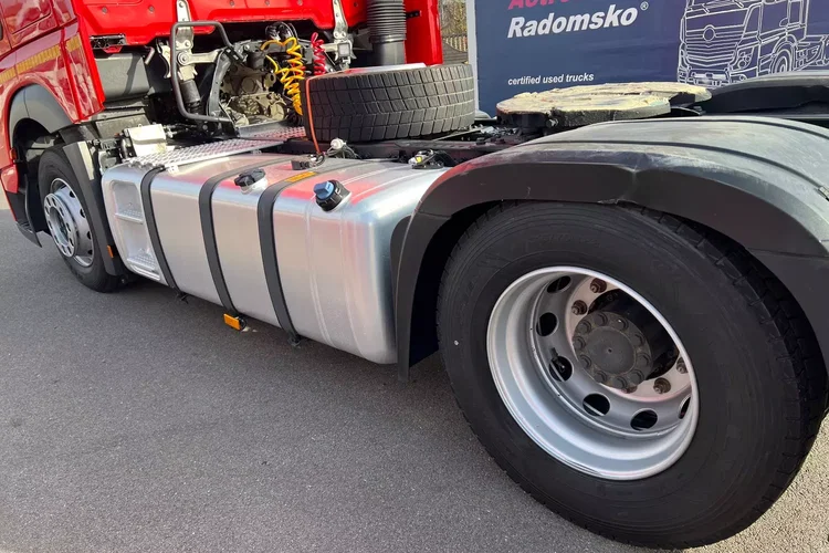 Mercedes ACTROS L MP5 zdjęcie 25