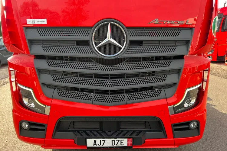 Mercedes ACTROS L MP5 zdjęcie 32