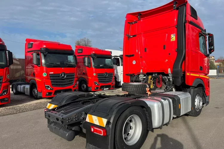 Mercedes ACTROS L MP5 zdjęcie 9