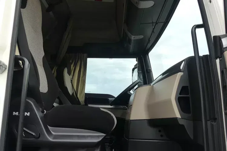 MAN TGX 26.460 6x2 / BURTO FIRANKA 7.70 + WINDA / ZSUWANY DACH / EURO 6 / zdjęcie 31