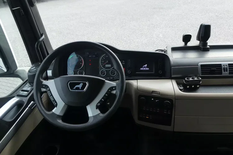 MAN TGX 26.460 6x2 / BURTO FIRANKA 7.70 + WINDA / ZSUWANY DACH / EURO 6 / zdjęcie 33