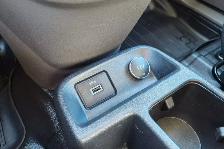 Ford transit-connect Long 39999zł NETTO 1.5TdCi/120KM zdjęcie 25