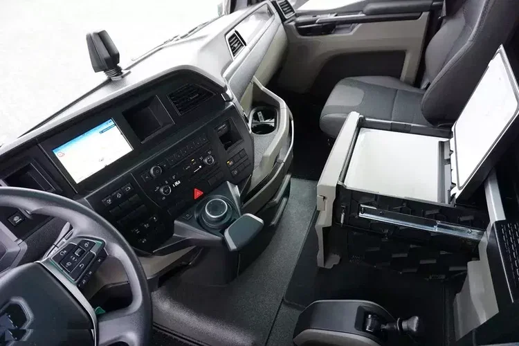 MAN TGX / 18.520 / EURO 6 / GX / ACC / RETARDER / I – COOL zdjęcie 9