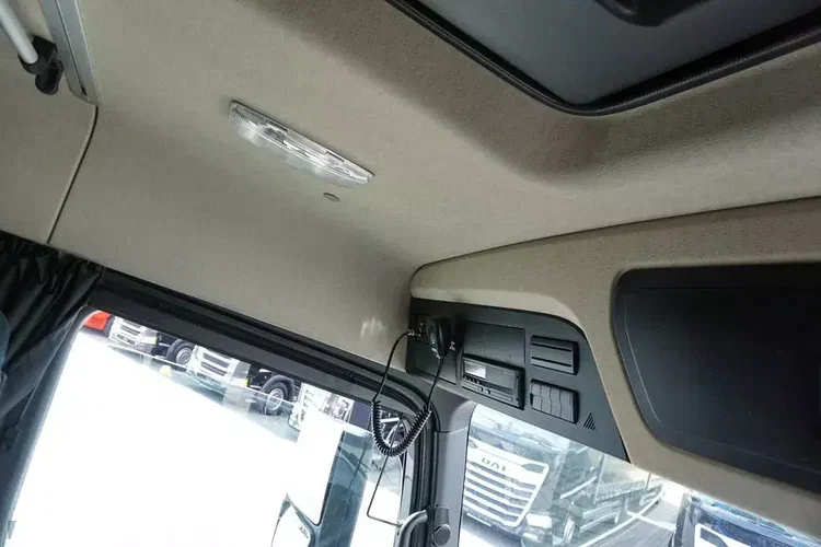 Mercedes ACTROS / 2543 / ACC / E 6 / PEŁNY ADR / PLATFORMA / ZAWIESIE POD WÓZEK zdjęcie 36