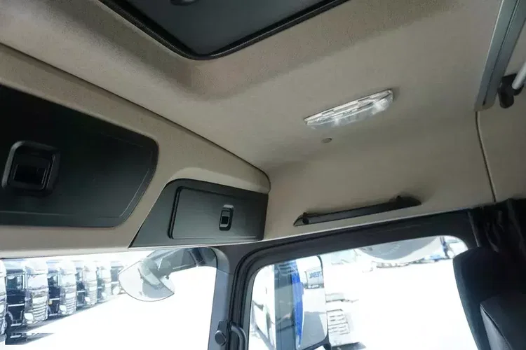 Mercedes ACTROS / 2543 / ACC / E 6 / PEŁNY ADR / PLATFORMA / ZAWIESIE POD WÓZEK zdjęcie 40