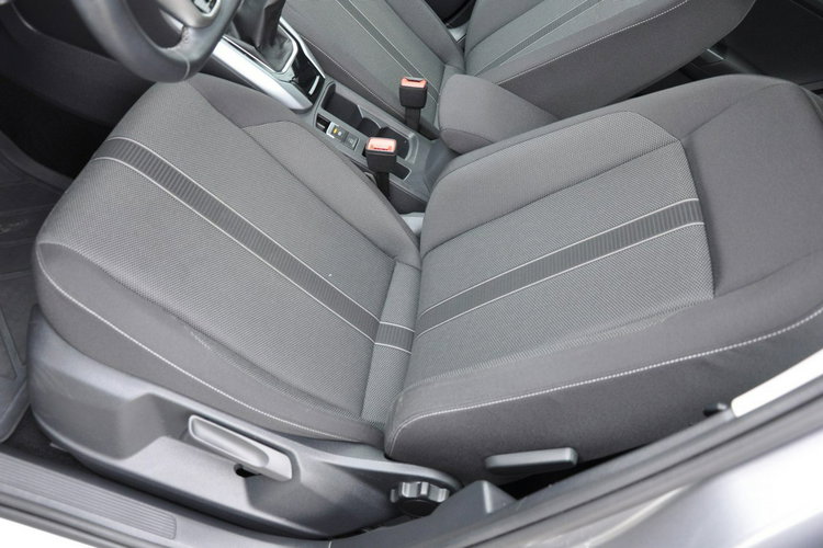 Volkswagen T-Roc 1.5TSI 150KM Manual-6G Kamera App-Connect LED Gwarancja Dealer FV23% zdjęcie 12