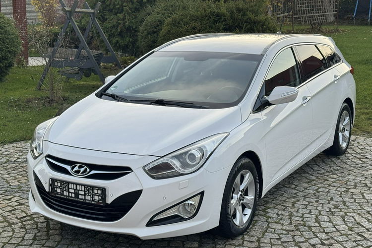Hyundai i40 1.6 Benzyna 135KM z Niemiec, XENON, Ledy, PDC, 2 kpl. KÓŁ Lato/Zima zdjęcie 3