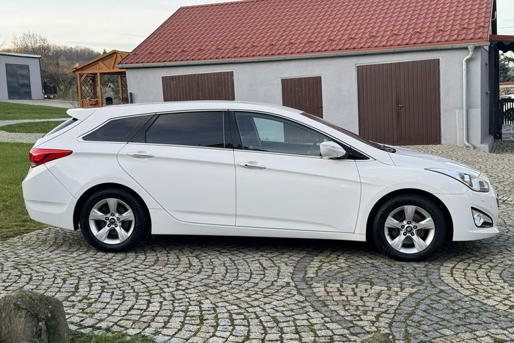 Hyundai i40 1.6 Benzyna 135KM z Niemiec, XENON, Ledy, PDC, 2 kpl. KÓŁ Lato/Zima zdjęcie 5