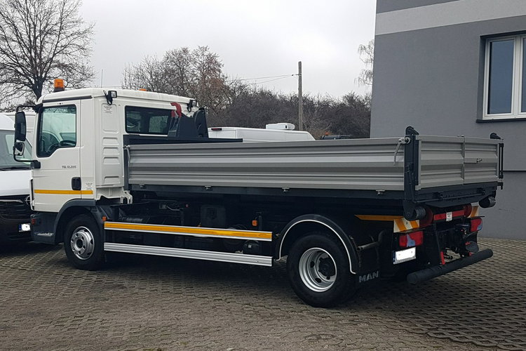 MAN TGL 12.220 WYWROT KIPER HAKOWIEC TGL WYWROT KIPER HAKOWIEC 12.220 KLIMA 4x2 DO KONTENERÓW zdjęcie 3