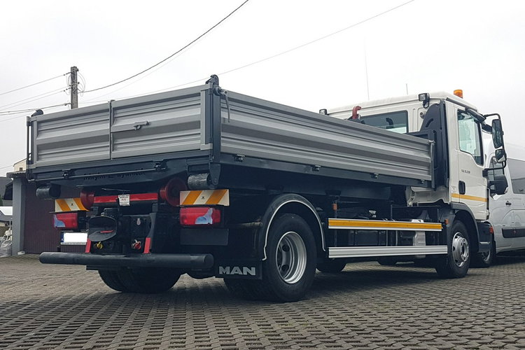 MAN TGL 12.220 WYWROT KIPER HAKOWIEC TGL WYWROT KIPER HAKOWIEC 12.220 KLIMA 4x2 DO KONTENERÓW zdjęcie 15