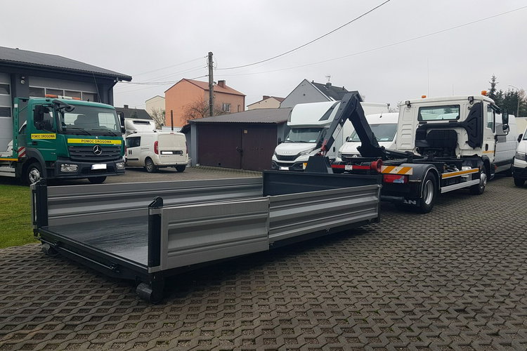 MAN TGL 12.220 WYWROT KIPER HAKOWIEC TGL WYWROT KIPER HAKOWIEC 12.220 KLIMA 4x2 DO KONTENERÓW zdjęcie 9