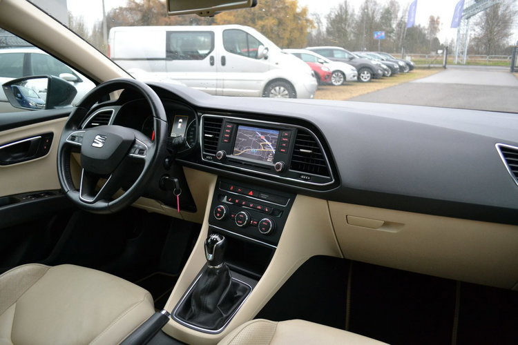 Seat Leon full LED Skórzana Tapicerka Alufelgi Podgrz. Fotele Nawigacja.Zarej zdjęcie 12