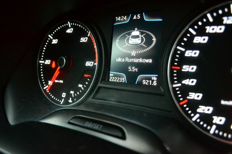 Seat Leon full LED Skórzana Tapicerka Alufelgi Podgrz. Fotele Nawigacja.Zarej zdjęcie 16