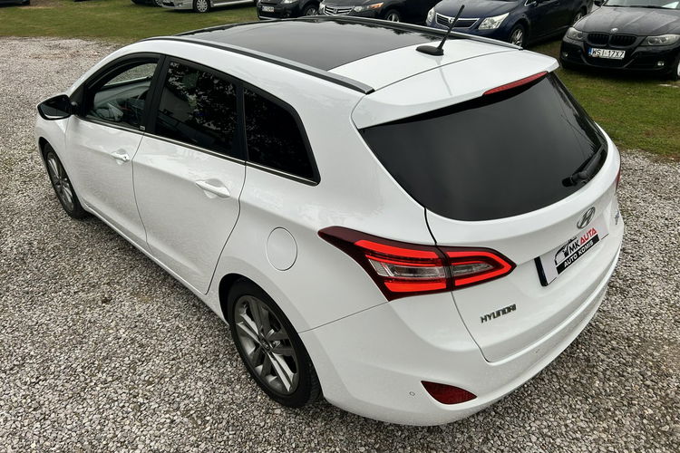 Hyundai i30 Super stan Full opcja zdjęcie 25