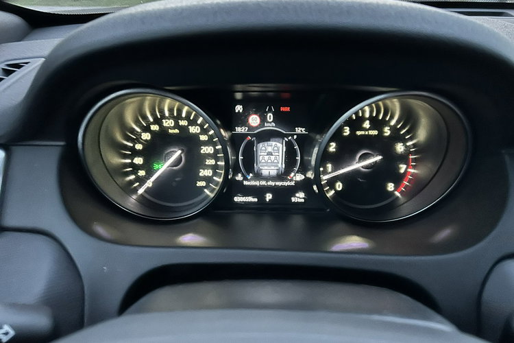 Land Rover Discovery Sport Super stan, zarejestrowany w Polsce zdjęcie 17