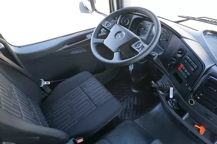 Mercedes ATEGO / 1221 / ACC / EURO 6 / KONTENER + WINDA / 17 PALET zdjęcie 13
