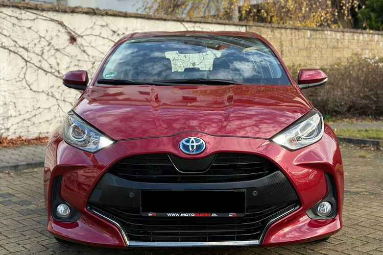 Toyota Yaris 1.5 Hybrid zdjęcie 11
