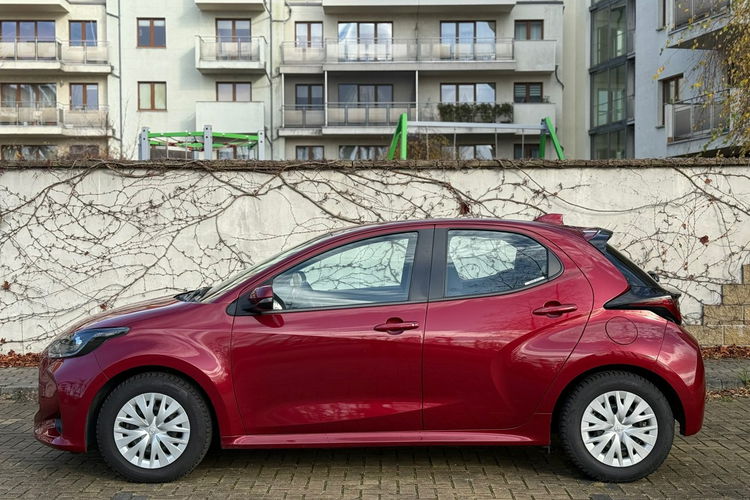 Toyota Yaris 1.5 Hybrid zdjęcie 2
