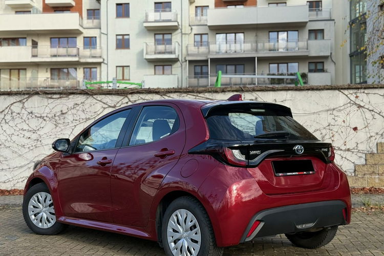 Toyota Yaris 1.5 Hybrid zdjęcie 3
