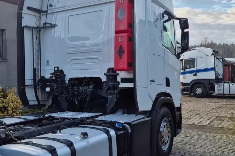 Scania R450 zdjęcie 13